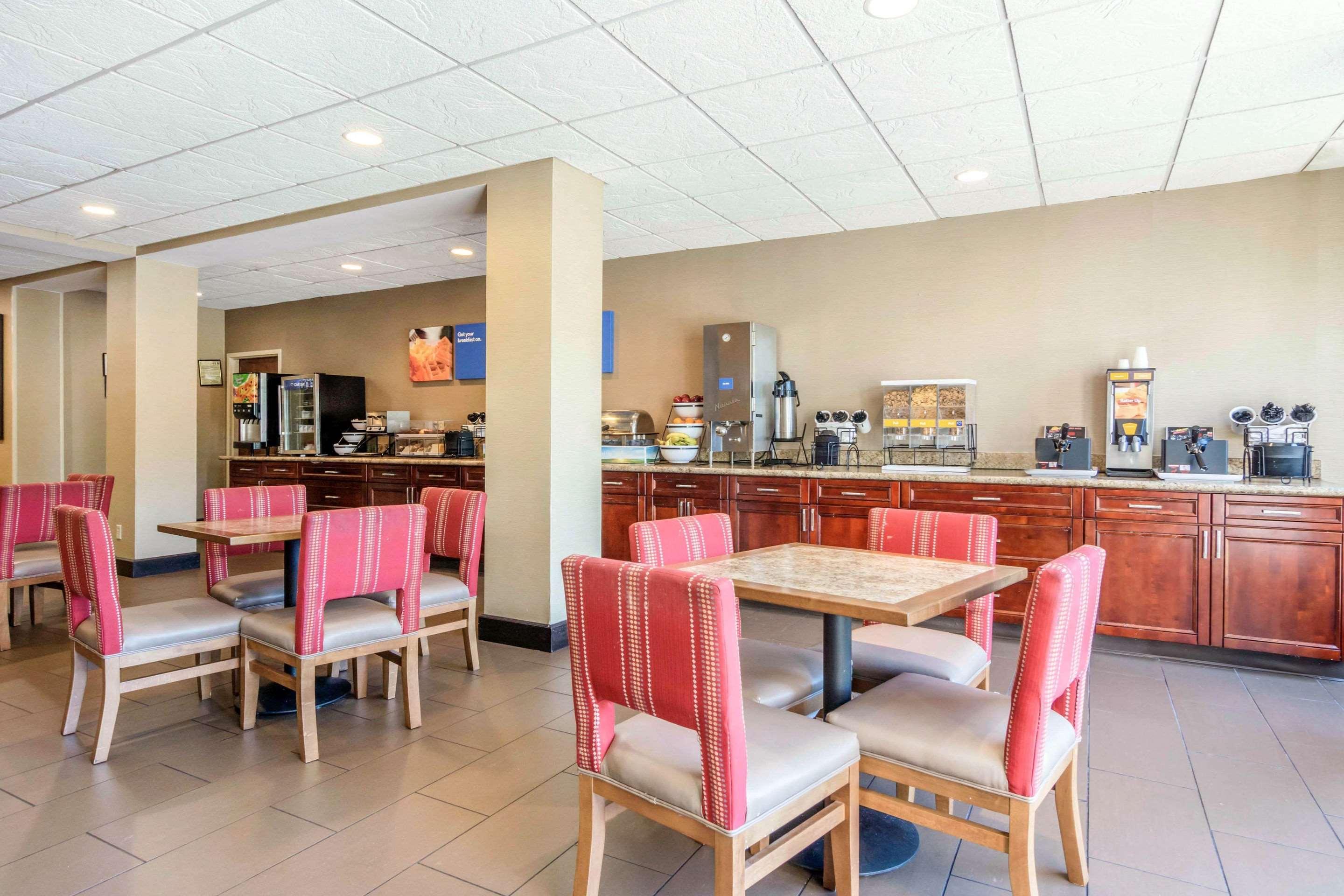 Comfort Inn Atlanta Downtown South Εξωτερικό φωτογραφία